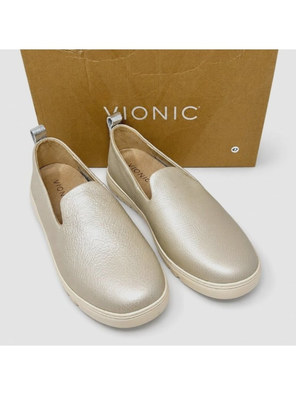 Vionic Uptown Willa Supportive Leather Slip On Loafer Women 10 Wide Comfort Shoe